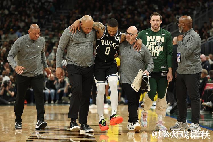 太阳负步行者4连败 利拉德低迷雄鹿不敌开拓者 太阳负步行者4连败 利拉德低迷雄鹿不敌开拓者